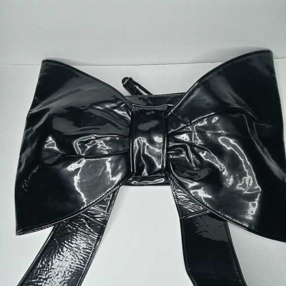 Fortnite Cuddle Team Leader Jumbo Bow Backpack - Picture 2 of 8